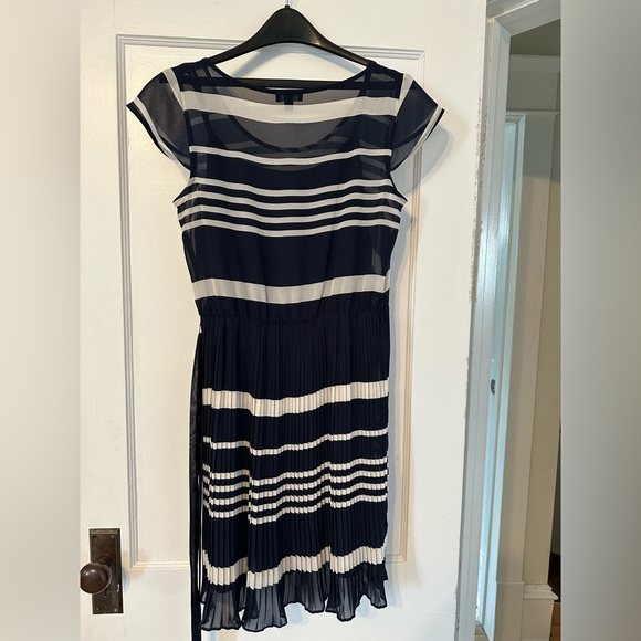 Nautical, pleated, dress. - Picture 2 of 3